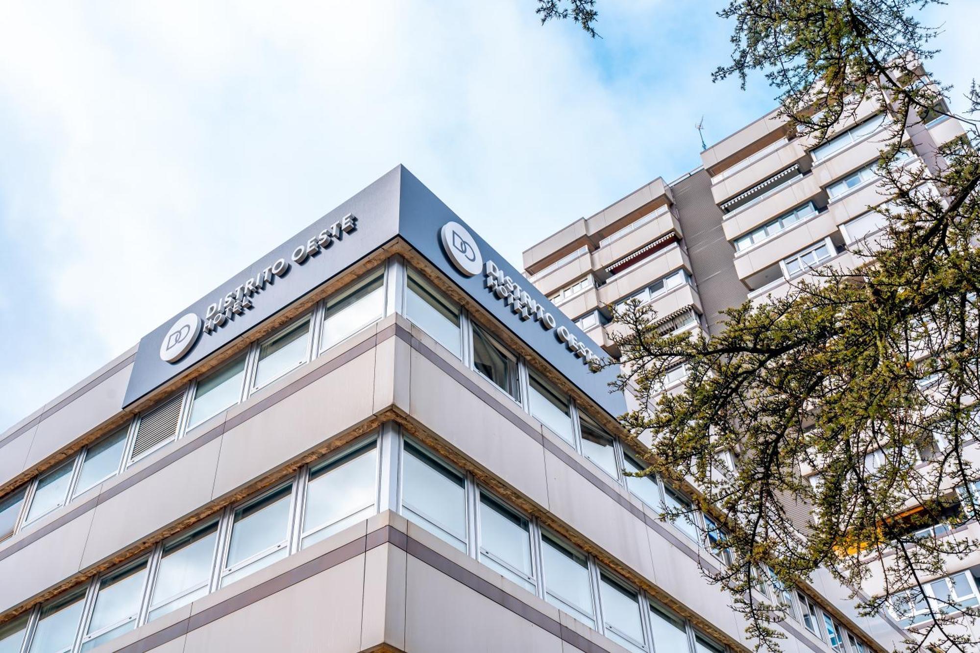 Hotel Distrito Oeste San Sebastian Exterior photo